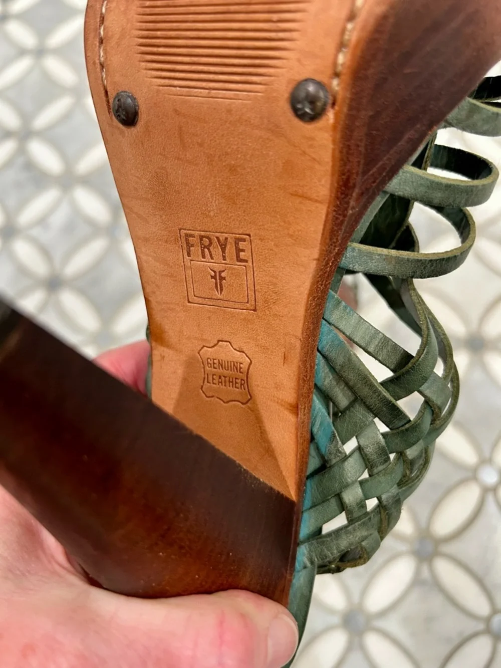 Frye Joy Huarache Platform Sandals Olive Green Leather Wood Heels Boho 9.5 - Picture 10 of 13